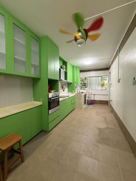124 Bukit Batok Central, 124 Bukit Batok Central, Dairy Farm / Bukit Panjang / Choa Chu Kang, 3 Bedrooms, 1,001 sqft, HDB Flat For Sale, by Evone Yap, 500077166 - Kitchen - PropertyGuru.com.sg