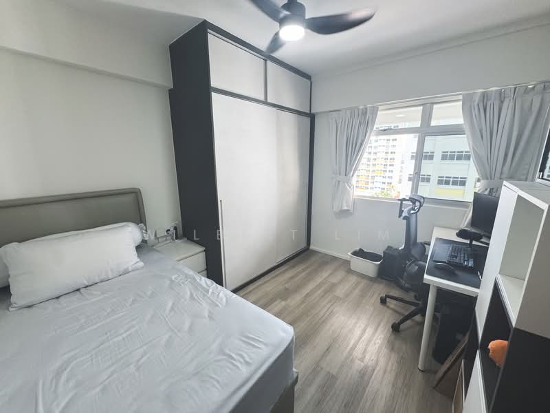 29A Chai Chee Avenue HDB Flat For Sale at S$ 1,100,000 | PropertyGuru Singapore - Bedroom