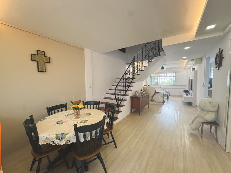 29A Chai Chee Avenue HDB Flat For Sale at S$ 1,100,000 | PropertyGuru Singapore - Dining Room