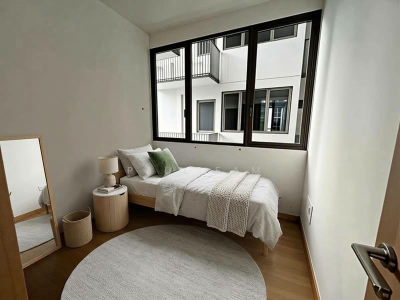 The Botany at Dairy Farm, 9 Dairy Farm Walk, 4 Bedrooms, 1,292 sqft, Condominium For Rent, by Paul Fam, 500077170 - Bedroom - PropertyGuru.com.sg