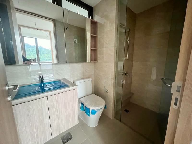 The Botany at Dairy Farm, 9 Dairy Farm Walk, 4 Bedrooms, 1,292 sqft, Condominium For Rent, by Paul Fam, 500077170 - Bathroom - PropertyGuru.com.sg