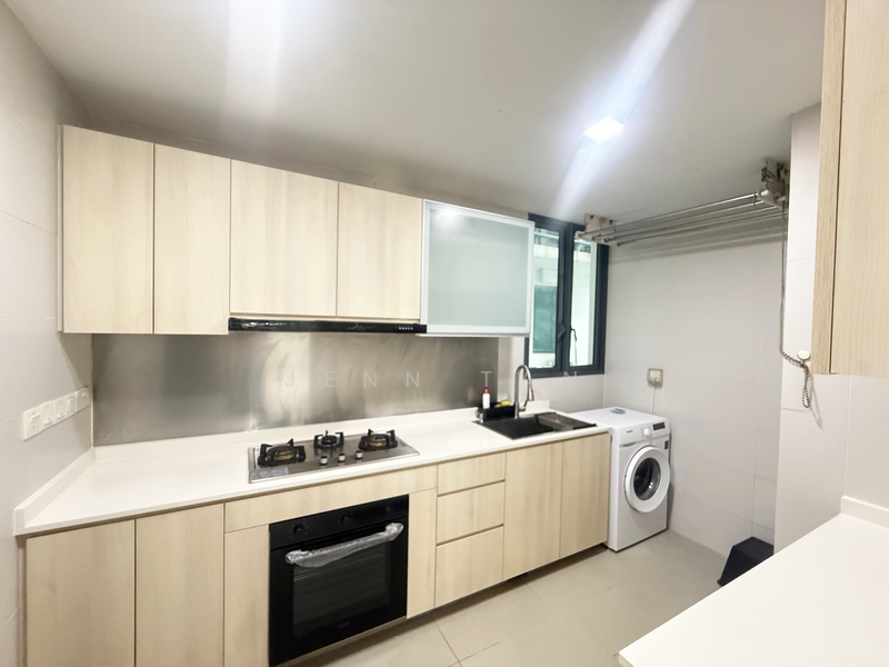 The Gale Condominium For Sale at S$ 1,499,000 | PropertyGuru Singapore - Kitchen