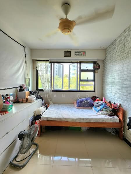 998B Buangkok Crescent HDB Flat For Sale at S$ 499,999 | PropertyGuru Singapore - Bedroom