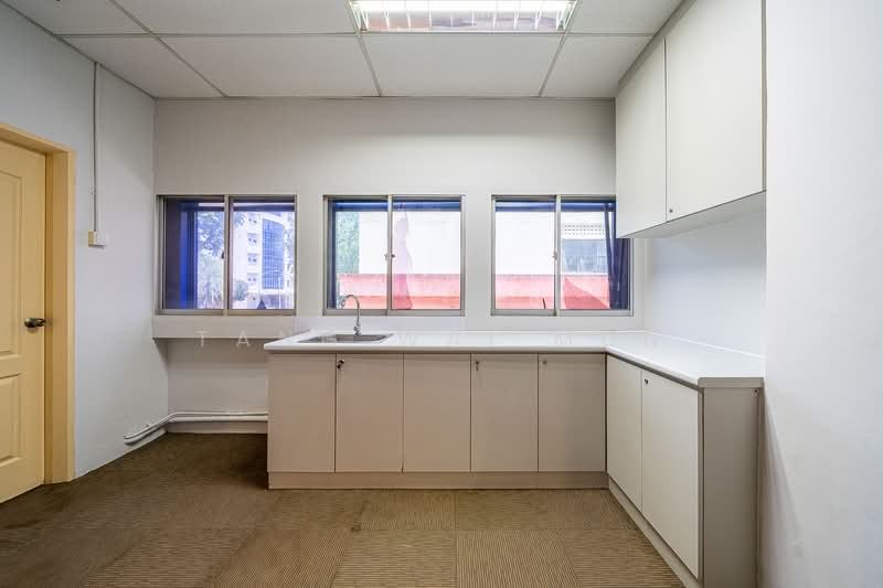Crystal Time Building, 16 Tannery Lane, 2,925 sqft, Light Industrial (B1) For Rent, by Tang Wai Mun, 500077187 - Interior - CommercialGuru.com.sg