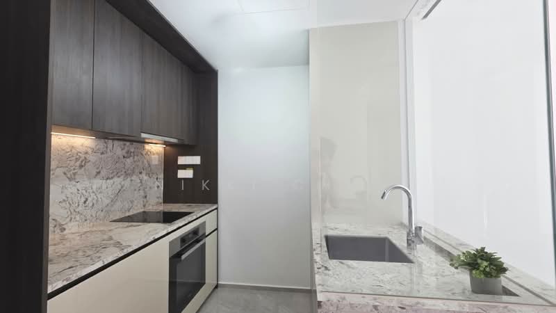 Tembusu Grand Condominium For Sale at S$ 2,100,000 | PropertyGuru Singapore - Kitchen