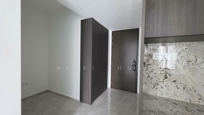 Tembusu Grand Condominium For Sale at S$ 2,100,000 | PropertyGuru Singapore - Entrance