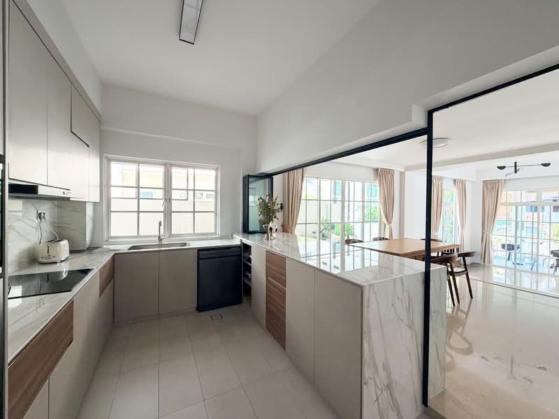 Contemporary Renovated Semi-D in Queen’s Road (D10), Tanglin / Holland / Bukit Timah, 4 Bedrooms, 3,600 sqft, Semi-Detached House For Rent, by Oliver Tan, 500077198 - Kitchen - PropertyGuru.com.sg
