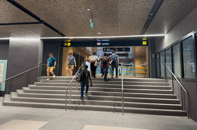 New Condo ❤️D20❤️1min Lentor MRT Intergrated❤️ 3bed 1study 2bath ❤️AMK YCK Bishan Thomson CHIJ Condominium For Sale at S$ 2,249,999 | PropertyGuru Singapore - Entrance