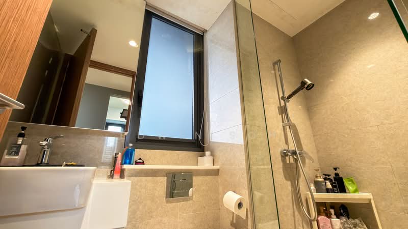 Parc Botannia Condominium For Sale at S$ 1,918,888 | PropertyGuru Singapore - Bathroom