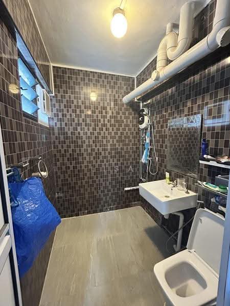 58 Dakota Crescent, 58 Dakota Crescent, Eunos / Geylang / Paya Lebar, Room Rental, 150 sqft, HDB Flat For Rent, by Lisa Seow, 500077214 - Bathroom - PropertyGuru.com.sg