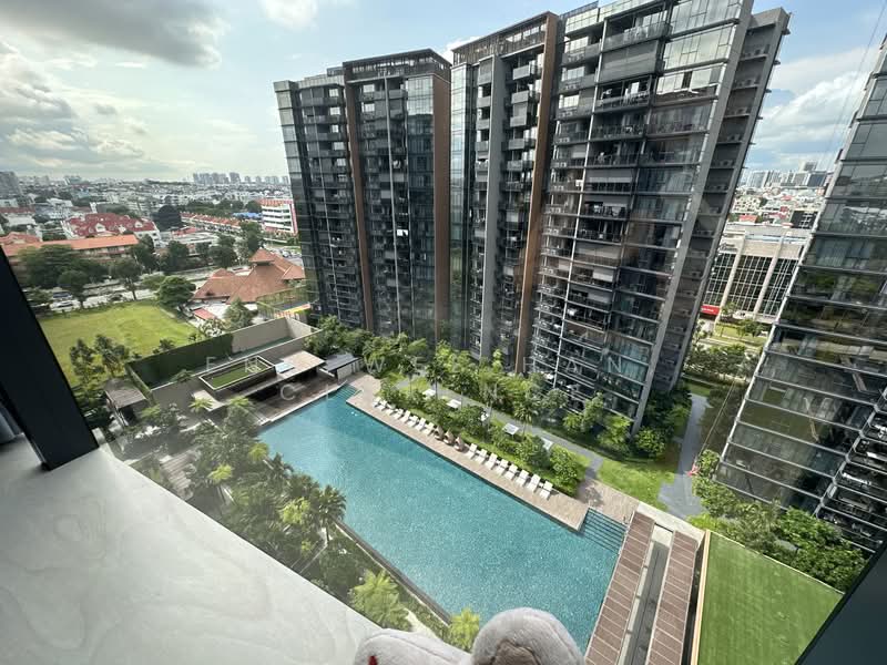 Parc Esta Condominium For Sale at S$ 3,300,000 | PropertyGuru Singapore