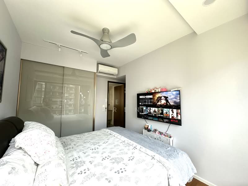 Parc Esta Condominium For Sale at S$ 3,300,000 | PropertyGuru Singapore - Bedroom