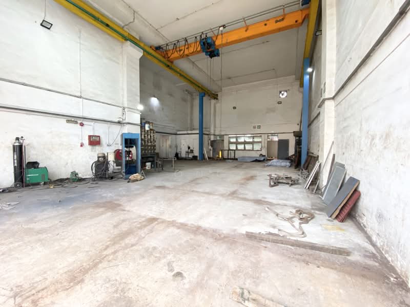 SEATOWN INDUSTRIAL CENTRE