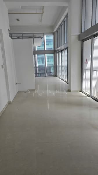 Eon Shenton, 70 Shenton Way, 1,259 sqft, Office For Rent, by Sheena Lim B P, 500077229 - Interior - CommercialGuru.com.sg