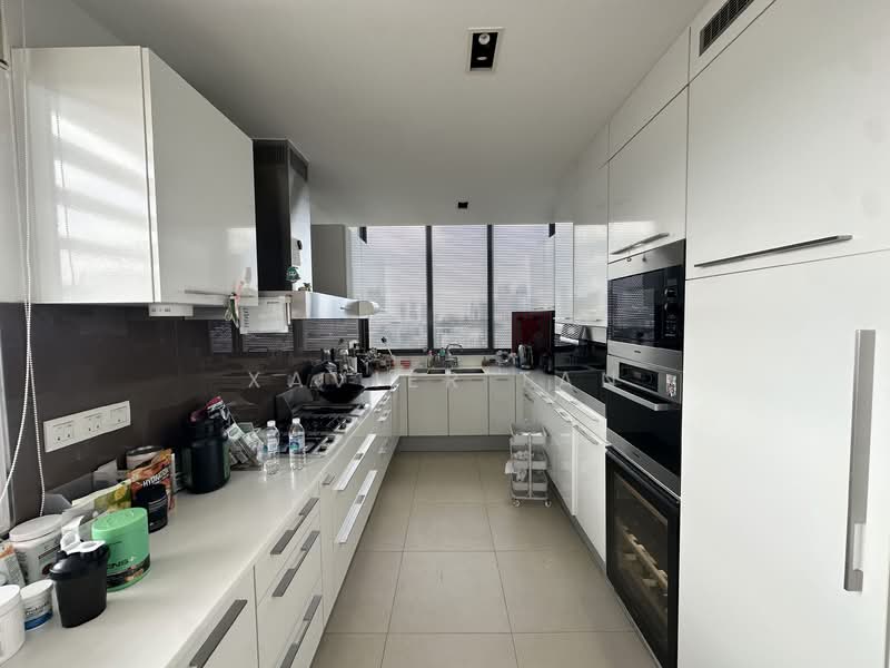 Urban Suites @ Hullet Road, 1 Hullet Road, 5 Bedrooms, 3,907 sqft, Condominium For Rent, by Xavier Tan, 500077233 - Kitchen - PropertyGuru.com.sg