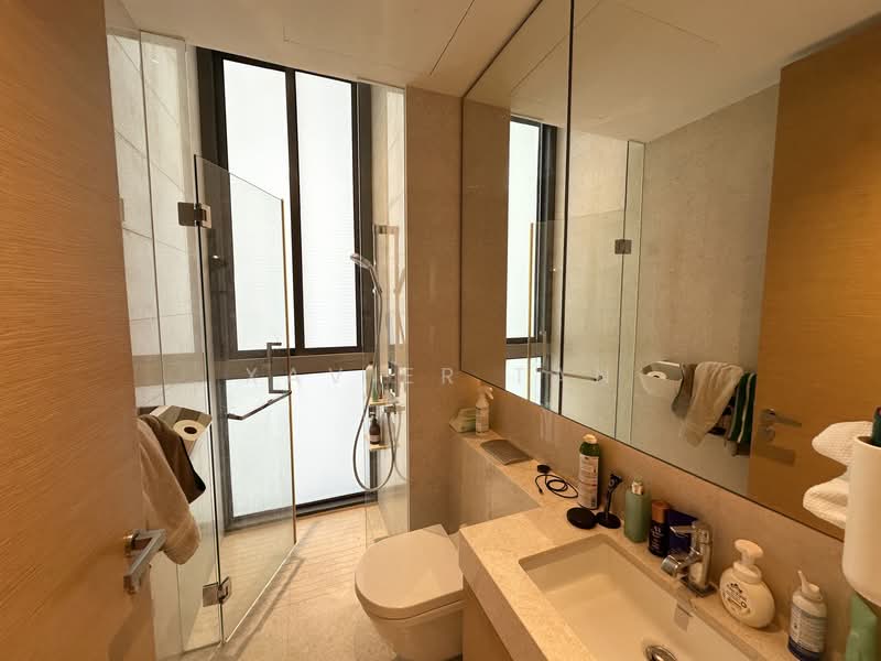 Urban Suites @ Hullet Road, 1 Hullet Road, 5 Bedrooms, 3,907 sqft, Condominium For Rent, by Xavier Tan, 500077233 - Bathroom - PropertyGuru.com.sg