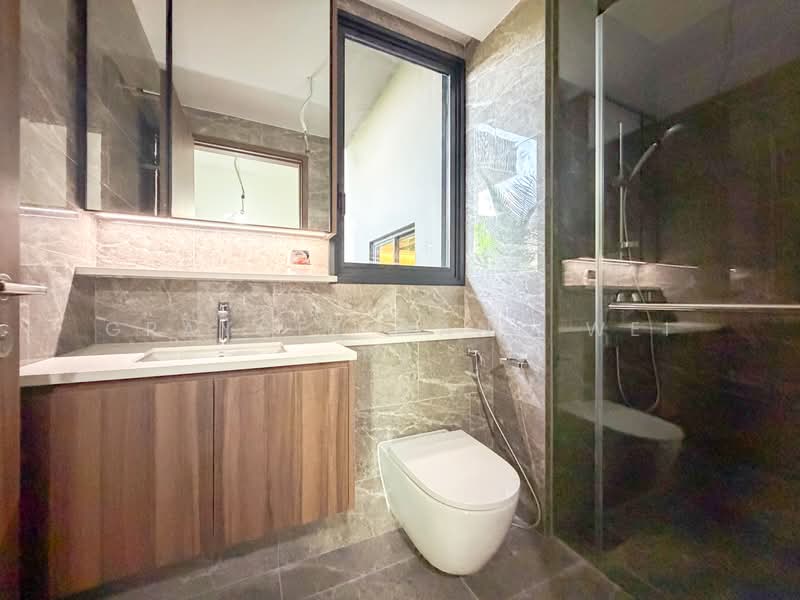 Lentor Modern, 3 Lentor Central, 3 Bedrooms, 969 sqft, Condominium For Sale, by Graycin Wang Wei Ru, 500077236 - Bathroom - PropertyGuru.com.sg