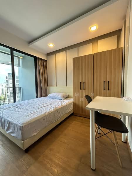 Prive Executive Condominium For Sale at S$ 1,800,000 | PropertyGuru Singapore - Bedroom