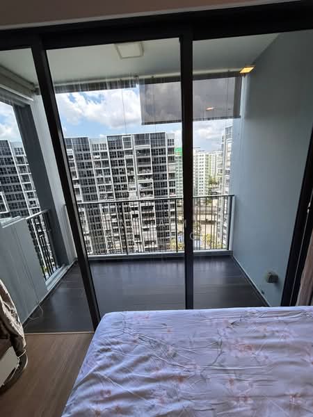 Prive Executive Condominium For Sale at S$ 1,800,000 | PropertyGuru Singapore - Balcony