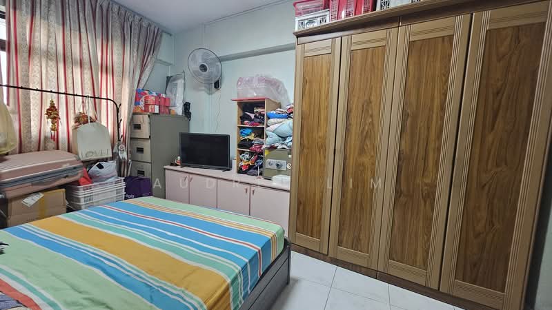 767 Bedok Reservoir View HDB Flat For Sale at S$ 780,000 | PropertyGuru Singapore - Bedroom