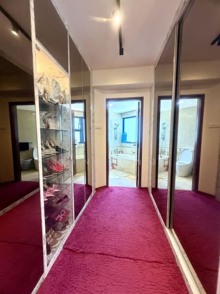 Sanctuary Green Condominium For Sale at S$ 2,280,000 | PropertyGuru Singapore - Corridor