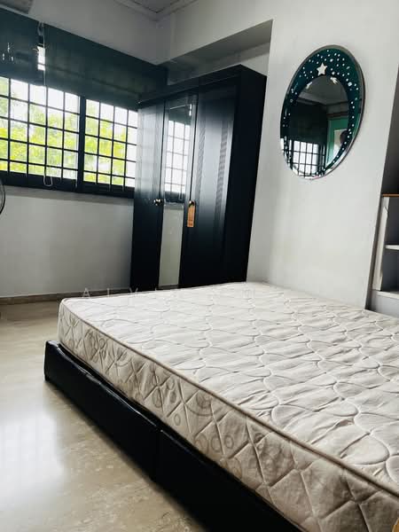 For Sale - 892B Woodlands Drive 50