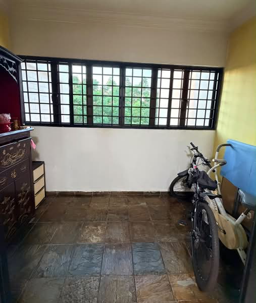 892B Woodlands Drive 50, 892B Woodlands Drive 50, 4 Bedrooms, 1,302 sqft, HDB Flat For Sale, by Alvin Chua, 500077268 - balcony - PropertyGuru.com.sg