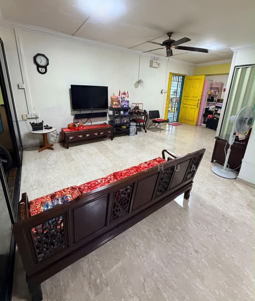 892B Woodlands Drive 50, 892B Woodlands Drive 50, 4 Bedrooms, 1,302 sqft, HDB Flat For Sale, by Alvin Chua, 500077268 - Living Room - PropertyGuru.com.sg