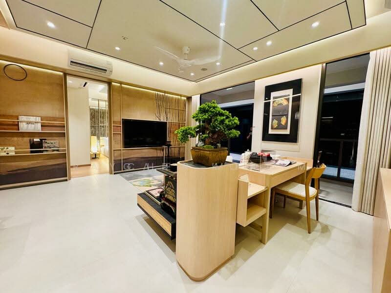 Zyon Grand Condominium For Sale at S$ 2,740,000 | PropertyGuru Singapore - Living Room