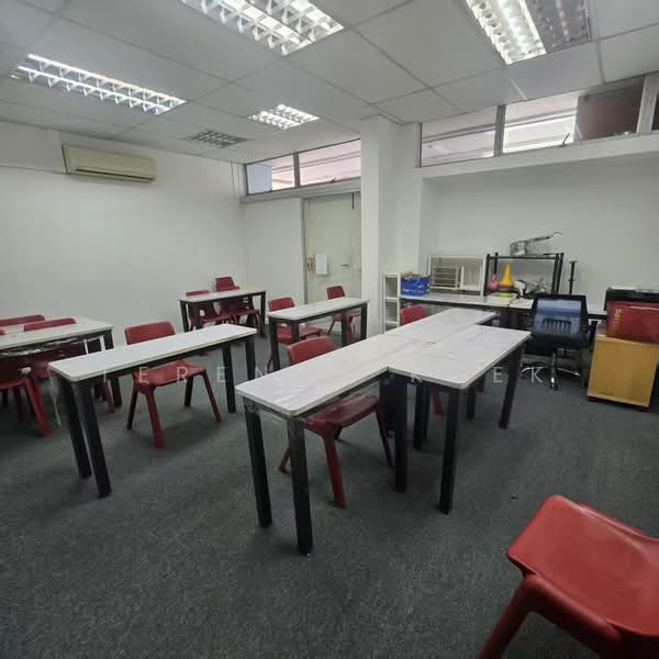 131 Jurong Gateway Road, , 265 sqft, Other Retail For Rent, by Terence Kuek, 500077286 - Interior - CommercialGuru.com.sg