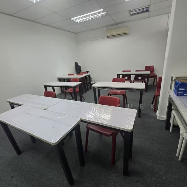 131 Jurong Gateway Road, , 265 sqft, Other Retail For Rent, by Terence Kuek, 500077286 - Study - CommercialGuru.com.sg