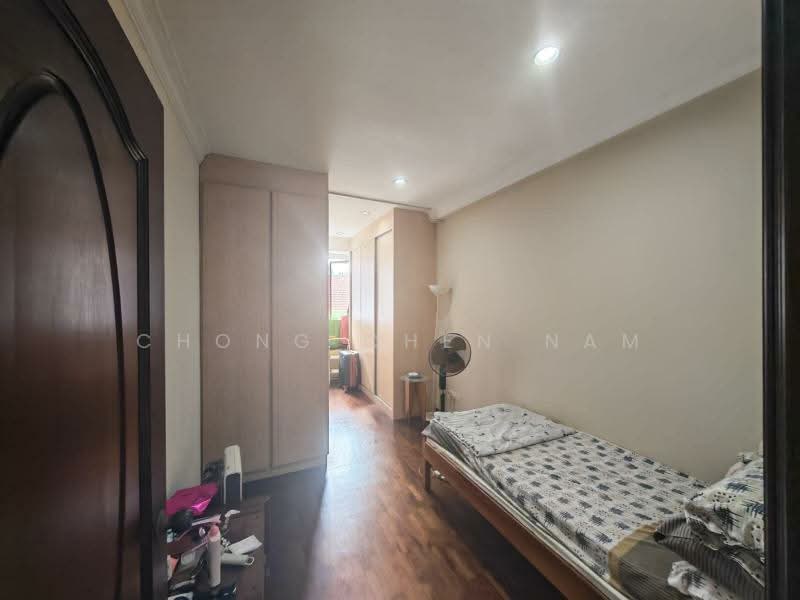 SIGLAP BALINESE STYLE TERRACE Terraced House For Sale at S$ 4,880,000 | PropertyGuru Singapore - Bedroom