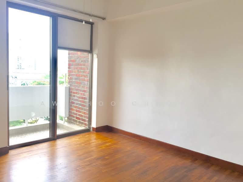 Cavenagh Court Apartment For Sale at S$ 3,880,000 | PropertyGuru Singapore - Balcony