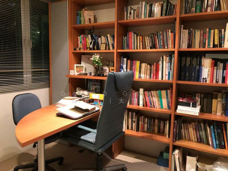 Gcba Orchard Chatsworth 39m Frontage Modern Move in Detached Call Davidgwee 81394988 Now! Detached House For Sale at S$ 28,000,000 | PropertyGuru Singapore - Study