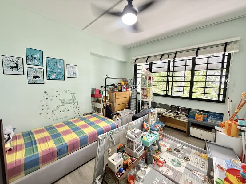 173 Gangsa Road HDB Flat For Sale at S$ 899,000 | PropertyGuru Singapore - Bedroom