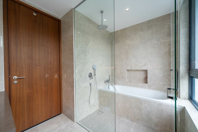 Cluny Park, Cluny Park, 5 Bedrooms, 8,516 sqft, Cluster House For Rent, by Patricia Ang, 500077329 - Bathroom - PropertyGuru.com.sg