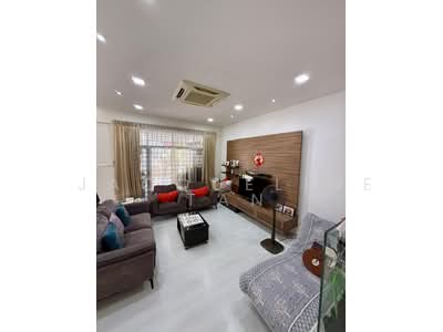 For Sale - Loyang Villas