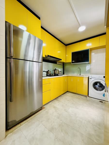360C Admiralty Drive HDB Flat For Sale at S$ 713,688 | PropertyGuru Singapore - Kitchen
