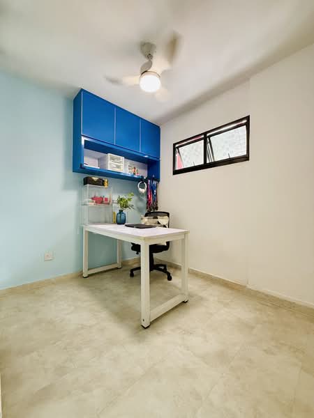 360C Admiralty Drive HDB Flat For Sale at S$ 713,688 | PropertyGuru Singapore - Study