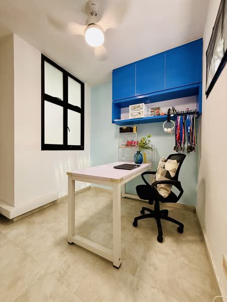 360C Admiralty Drive HDB Flat For Sale at S$ 713,688 | PropertyGuru Singapore - Study