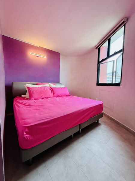 360C Admiralty Drive HDB Flat For Sale at S$ 713,688 | PropertyGuru Singapore - Bedroom