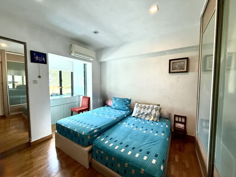 Cavenagh Court Apartment For Sale at S$ 3,700,000 | PropertyGuru Singapore