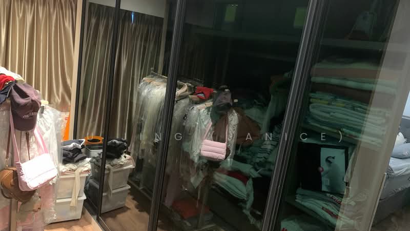 Riverparc Residence, 90 Punggol Drive, 4 Bedrooms, 1,346 sqft, Executive Condominium For Sale, by Liu Jing (Janice), 500077358 - Walk-in Wardrobe - PropertyGuru.com.sg