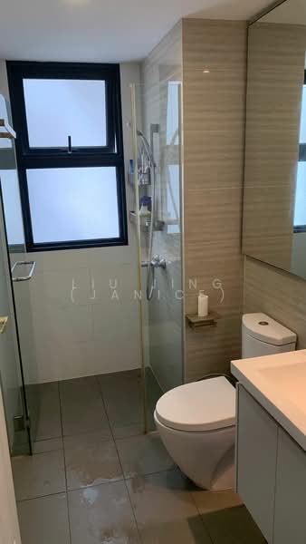 Riverparc Residence, 90 Punggol Drive, 4 Bedrooms, 1,346 sqft, Executive Condominium For Sale, by Liu Jing (Janice), 500077358 - Common Bathroom - PropertyGuru.com.sg