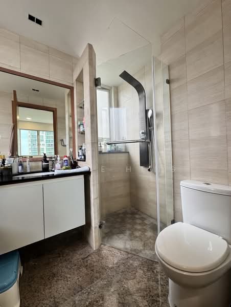 Goldenhill Park Condo Condominium For Sale at S$ 3,298,000 | PropertyGuru Singapore - Bathroom