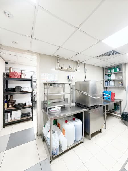 757387, , 3,660 sqft, Food & Beverage For Rent, by Alicia Ong, 500077363 - Kitchen - CommercialGuru.com.sg