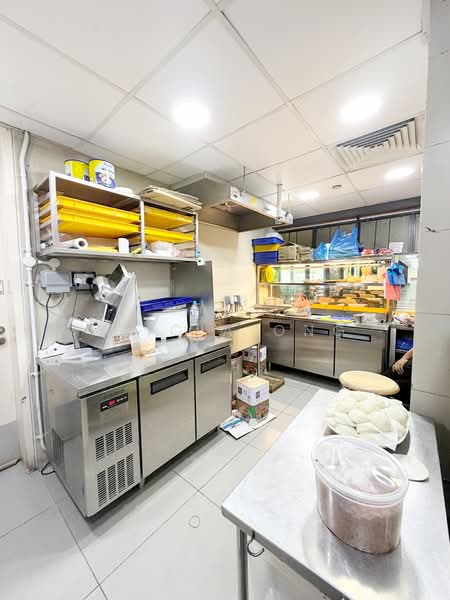 757387, , 3,660 sqft, Food & Beverage For Rent, by Alicia Ong, 500077363 - Kitchen - CommercialGuru.com.sg