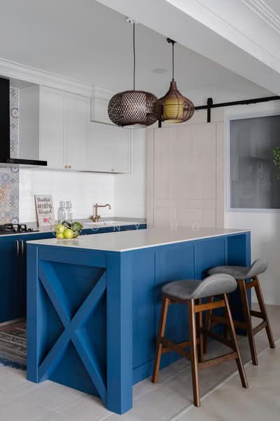 876C Tampines Avenue 8 HDB Flat For Sale at S$ 938,000 | PropertyGuru Singapore - Kitchen