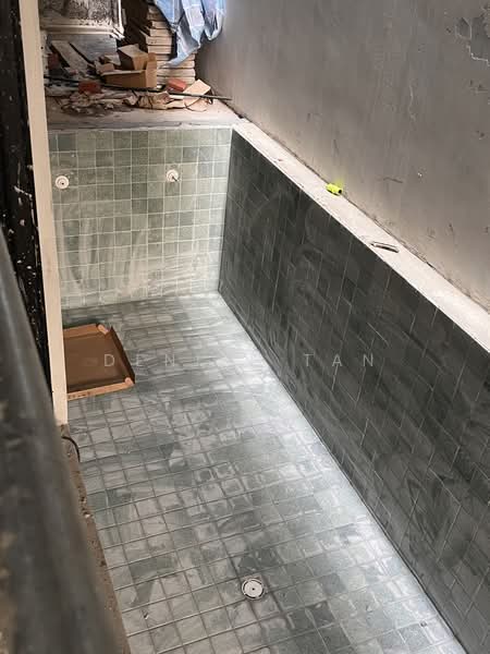 Serangoon Garden Estate, Huddington Avenue, 6 Bedrooms, 4,300 sqft, Semi-Detached House For Sale, by Denise Tan, 500077369 - Pool - PropertyGuru.com.sg