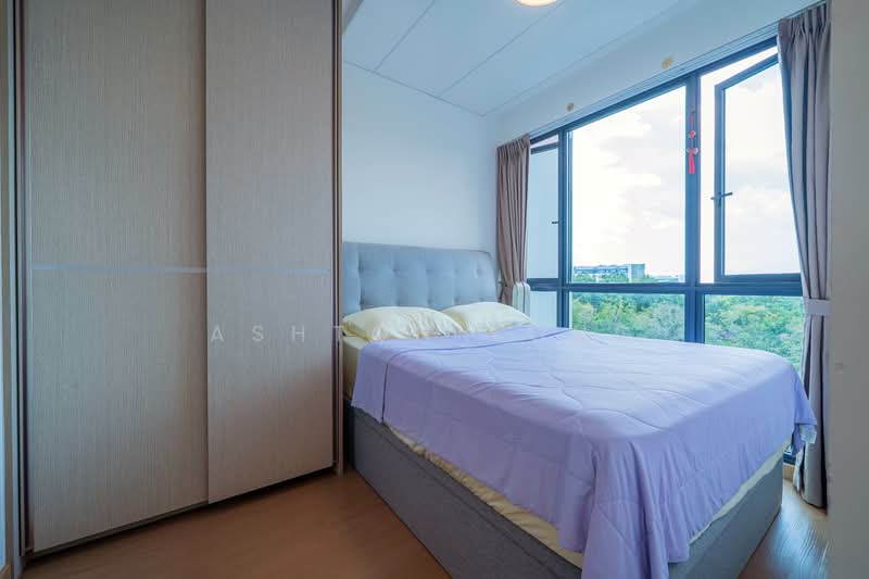 Treasure at Tampines Condominium For Sale at S$ 1,250,000 | PropertyGuru Singapore - Bedroom